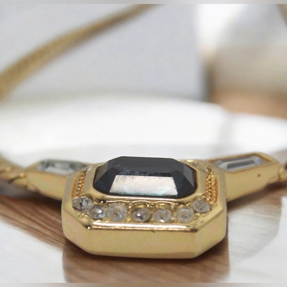 DIOR Vintage Necklace- German ✨🤩🌟 - Picture 9 of 14